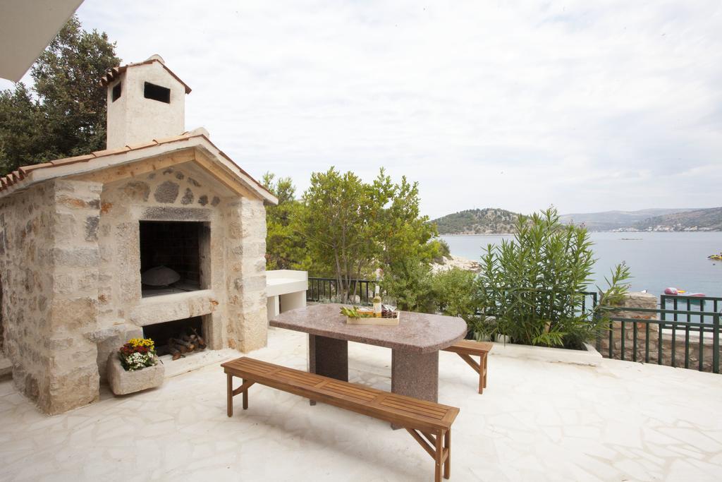 Villa Perun Ražanj Екстериор снимка